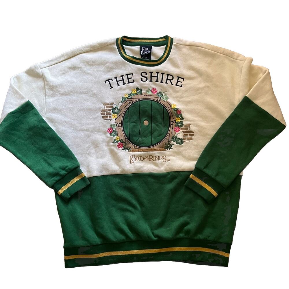 Lord of the Rings The Shire Panel Crewneck BoxLunch Exclusive NWT XS Sweatshirt